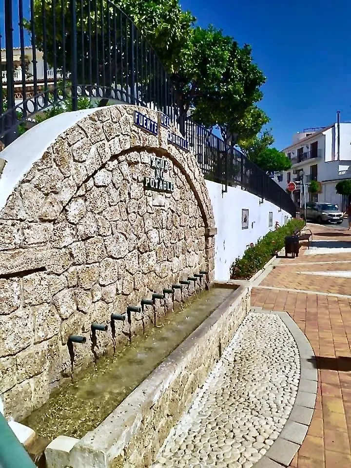 El Muro Benalmadena 0*,